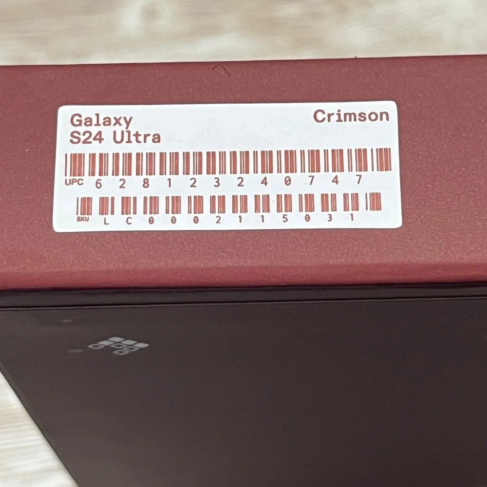 Latercase Crimson Red Galaxy S24 Ultra Phone‎ Case Impossibly Thin New Open Box